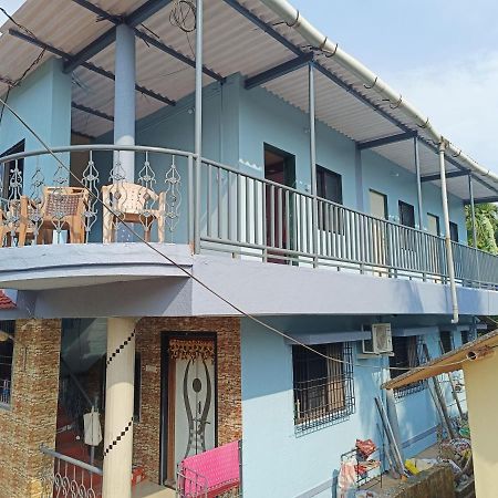 Shree Nivas Home Stay Srīvardhan Exteriör bild